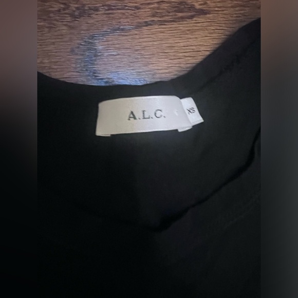 A.L.C. Kati puff sleeve tee nwot - Picture 4 of 4